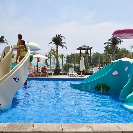 Fancy Apartment In Spa N Pool Beach Resort Mamaia Εξωτερικό φωτογραφία