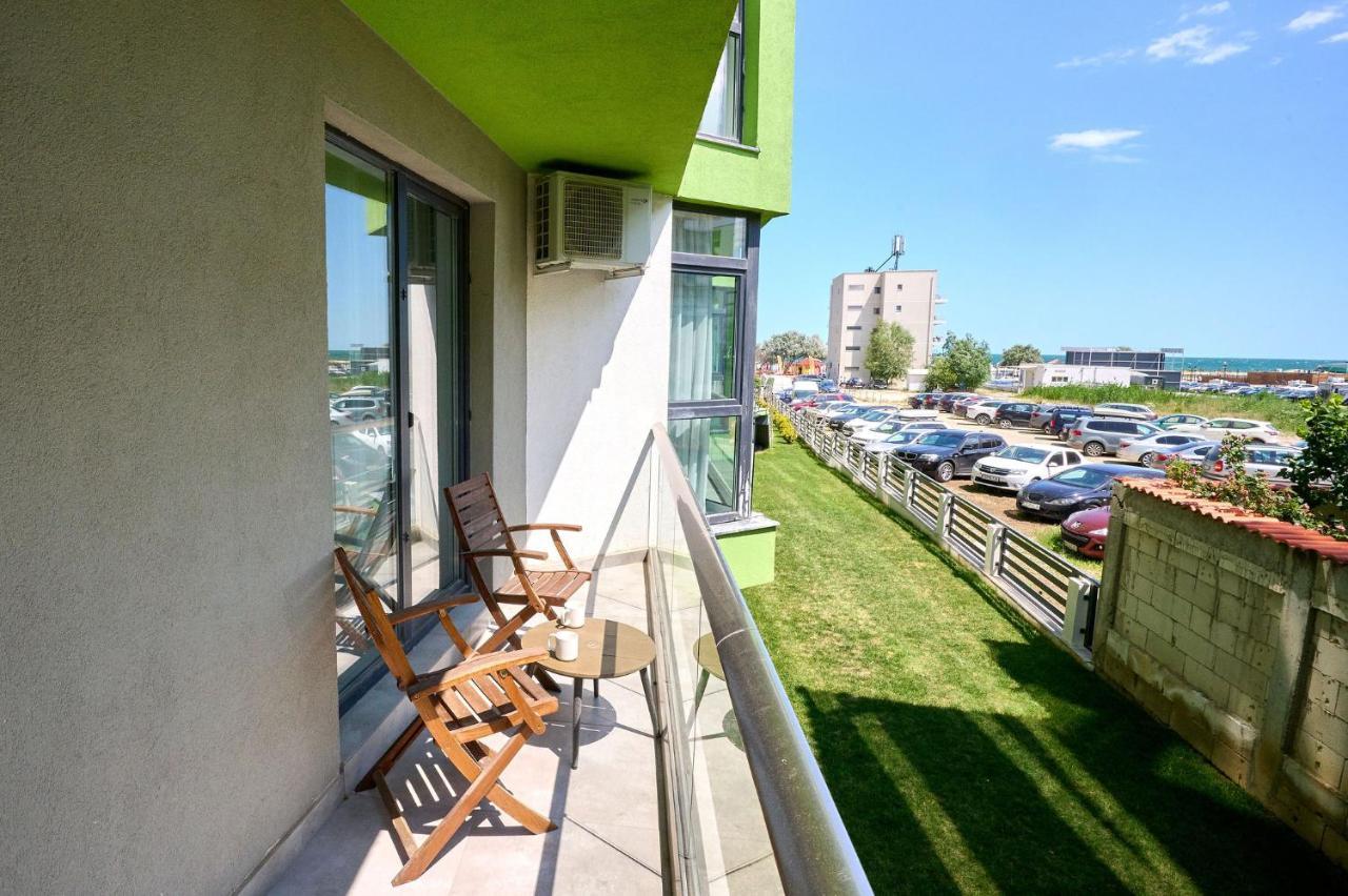 Fancy Apartment In Spa N Pool Beach Resort Mamaia Εξωτερικό φωτογραφία