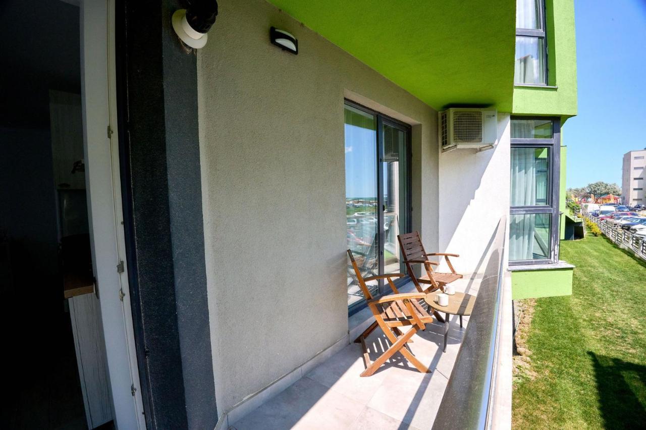 Fancy Apartment In Spa N Pool Beach Resort Mamaia Εξωτερικό φωτογραφία